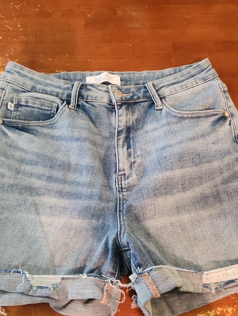 Judy Blue High Rise Distressed Cuffed Cutoff Denim Shorts light wash Size L